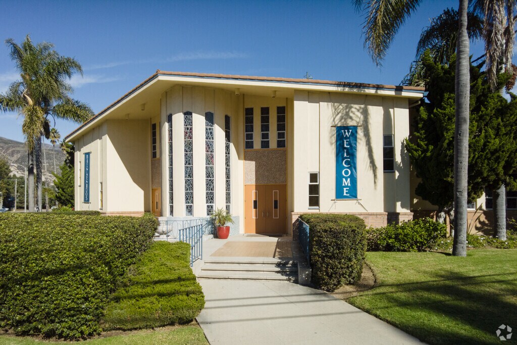 The Howard School.