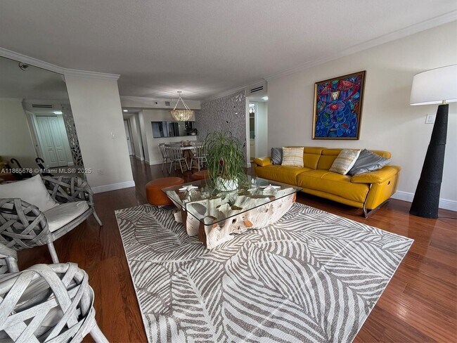 L'Excellence unit 602, Miami Beach, FL 33140 - photo 3