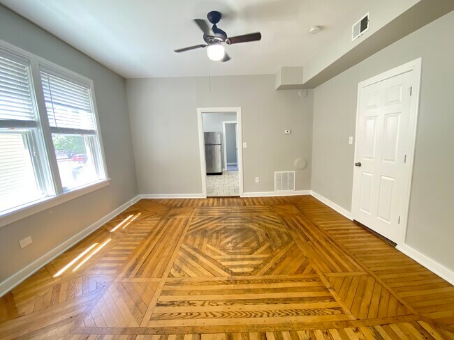 2838 N Drake Ave unit 1., Chicago, IL 60618 - photo 5