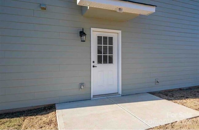 30 24th St NW, Hickory, NC 28601 - photo 6