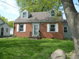 5905 College Ave, Des Moines, IA 50322