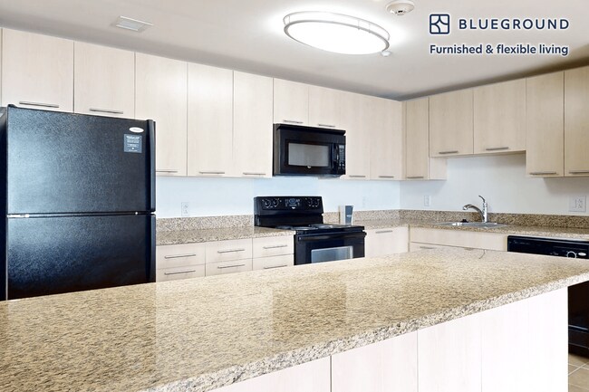 27 Barker Ave unit FL5-ID3513A, White Plains, NY 10601 - photo 6