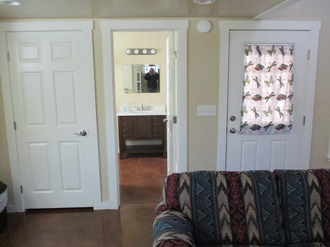 488 Fm 1441 unit Yellow, Bastrop, TX 78602 - photo 6