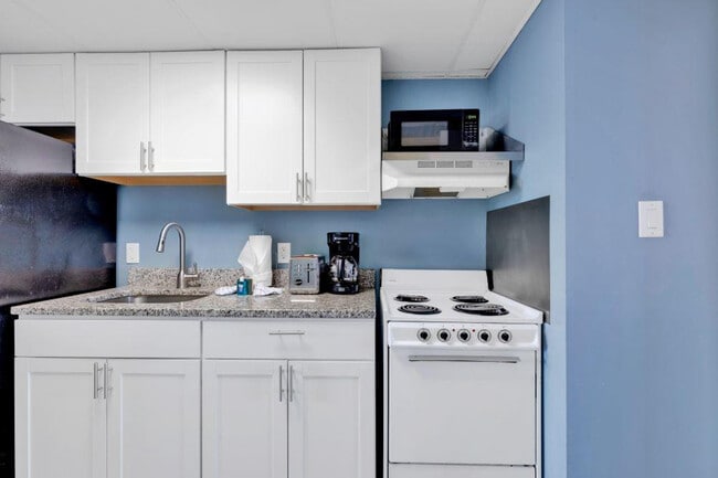 2300 N Ocean Blvd unit ID1270767P, Myrtle Beach, SC 29577 - photo 3