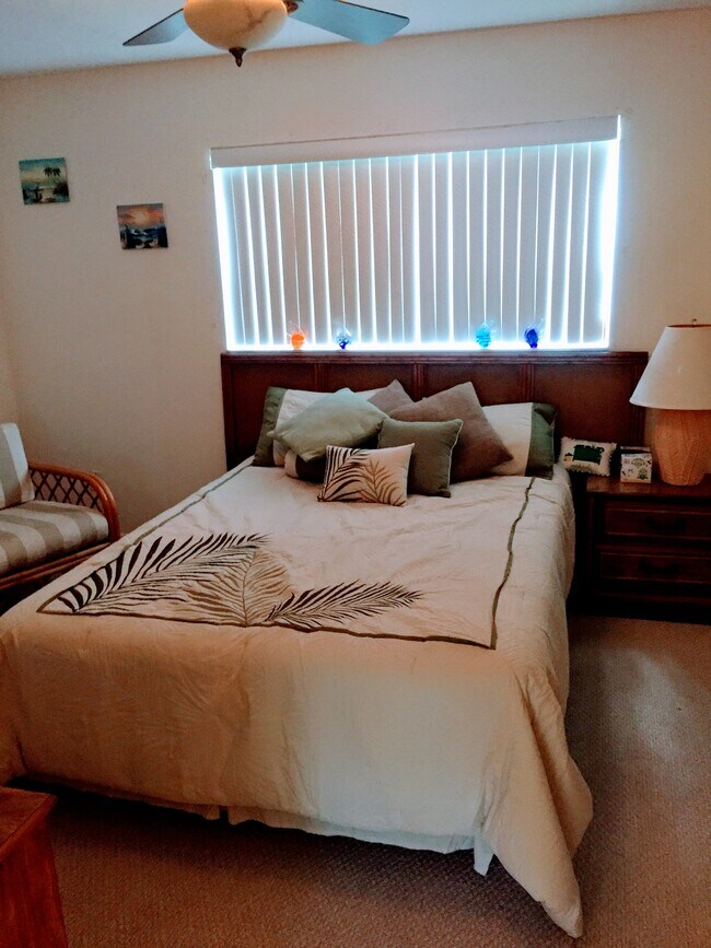 3124 US Hwy 441 SE unit D2, Okeechobee, FL 34974 - photo 4