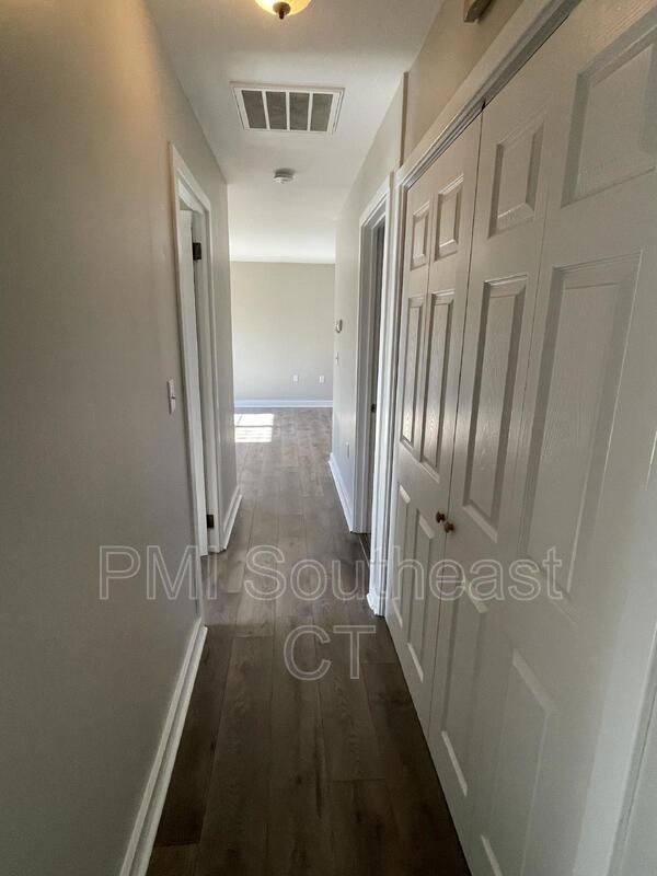 22 Luce Ave, Niantic, CT 06357 - photo 7