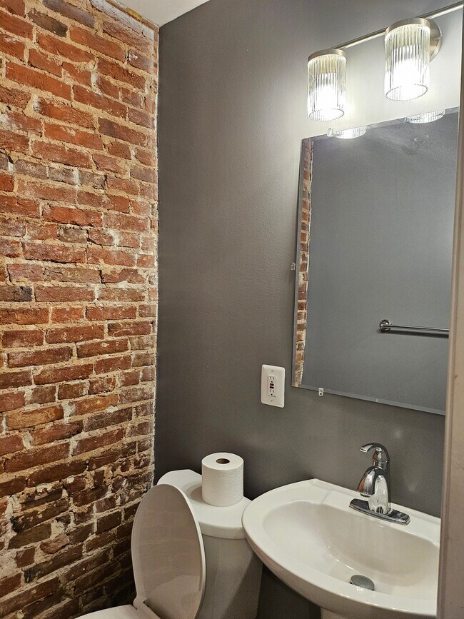 908 S Hanover St, Baltimore, MD 21230 - photo 7