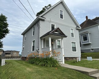11 Pleasant St, Cortland, NY 13045