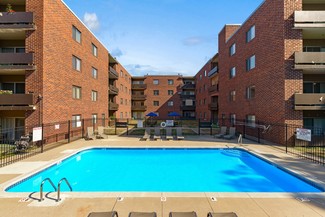 3662 Ingersoll Ave, Des Moines, IA 50312