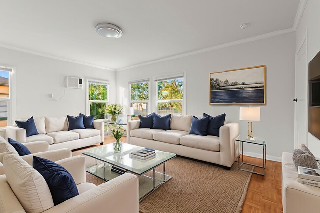 518 N Genesee Ave unit 518, Los Angeles, CA 90036 - photo 3