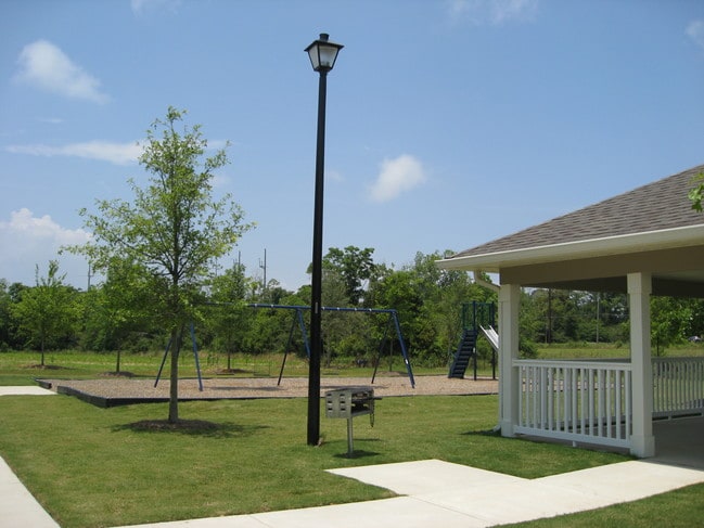 Shellbrooke Pointe Apartments, Fairhope, AL 36532 - photo 7