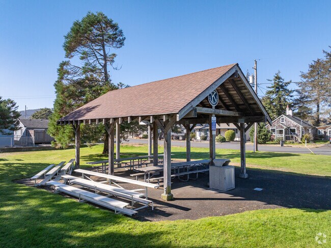 You'll love the shaded picnic area at Cartwright Park.