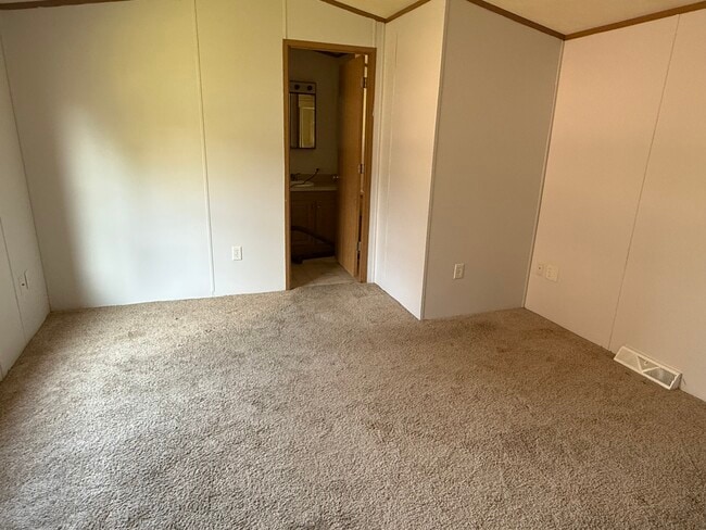 21 Mill St, Richford, NY 13835 - photo 2