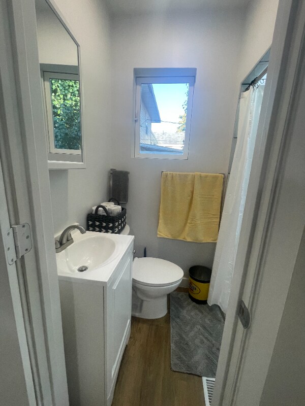 4522 E Washington St unit 6, Indianapolis, IN 46201 - photo 7