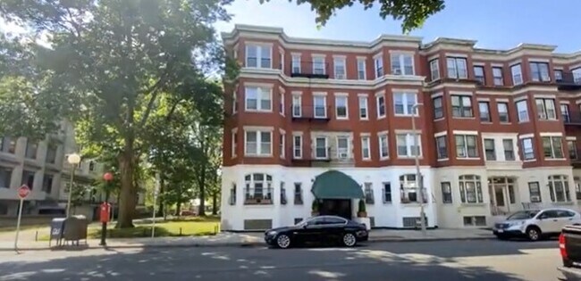 51 Hemenway St unit 204-9, Boston, MA 02115 - photo 2