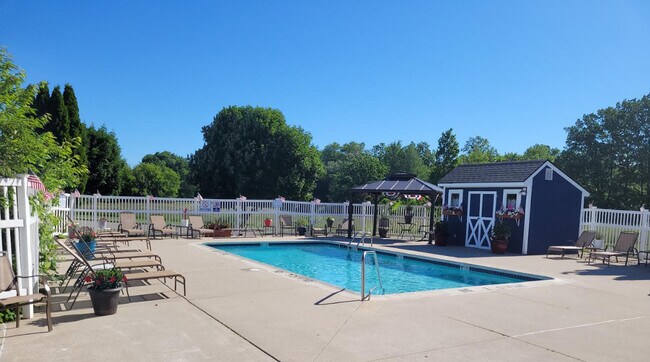 River Walk, Corunna, MI 48817 - photo 5