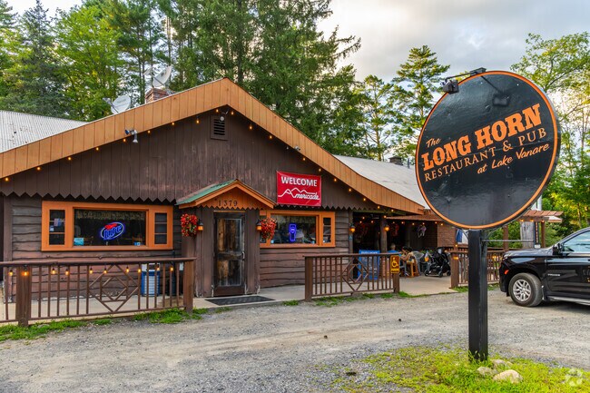 The Long Horn Restaurant serves generous steak portions in Lake Luzerne’s town center.