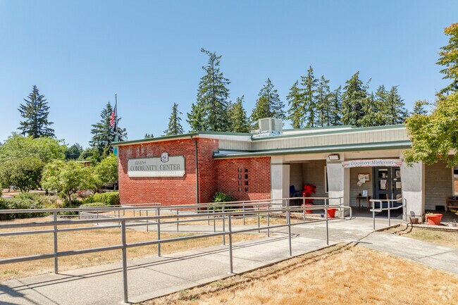 Discovery Montessori School