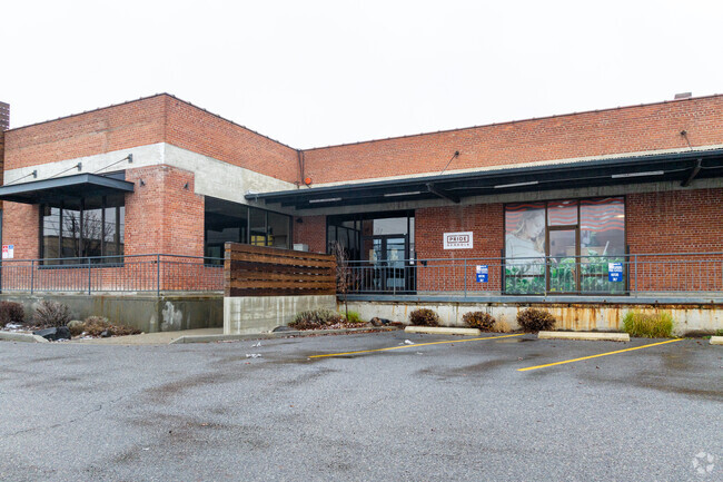 Pride prep school features a large brick building.