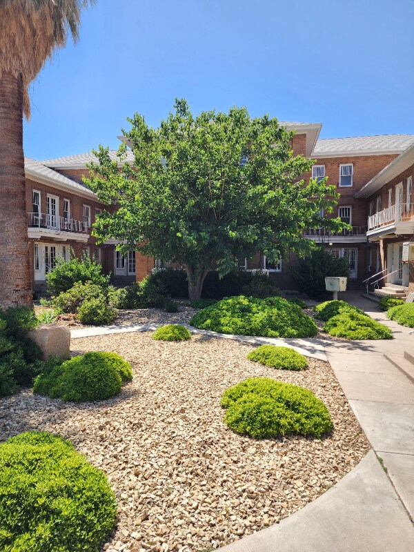 1820 Montana Ave unit 20, El Paso, TX 79902 - photo 6