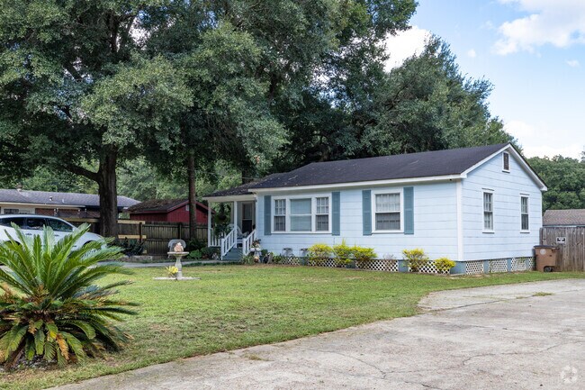 Find joy in the little things that make Ferry so special.