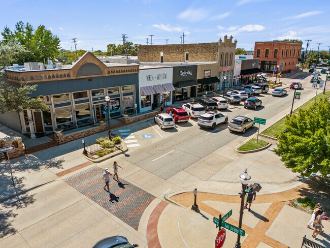 Rockwall Downtown2.jpg