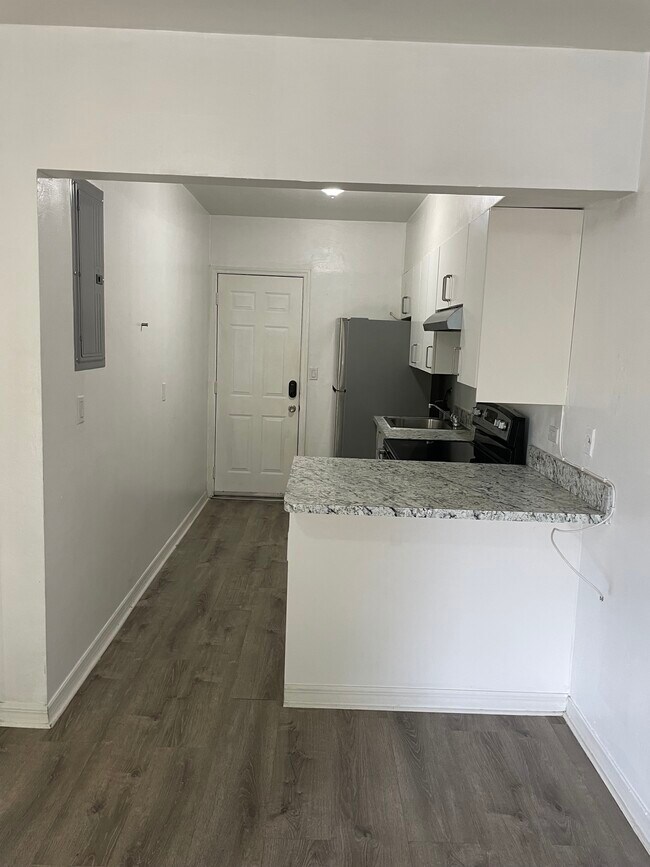 715 NE 92nd St unit 2, Miami Shores, FL 33138 - photo 6