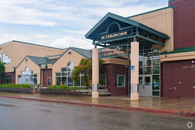 Dr. Etheldra Davis Elementary is a public school in Fairview.