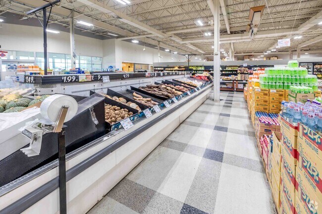 In Columbus Park you can do your grocery shopping at Hmong Town.