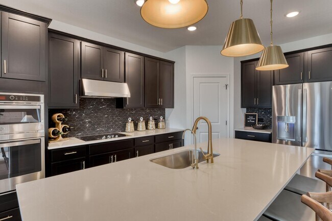 101 Yale St unit 36463806, Seguin, TX 78155 - photo 3