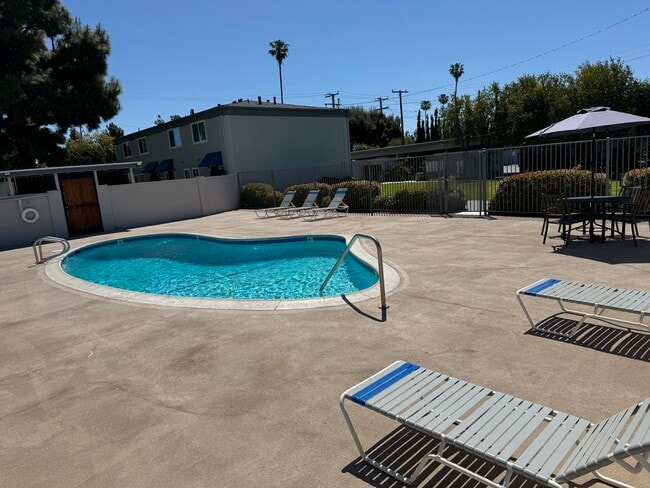 Batavia Gardens, Orange, CA 92868 - photo 2