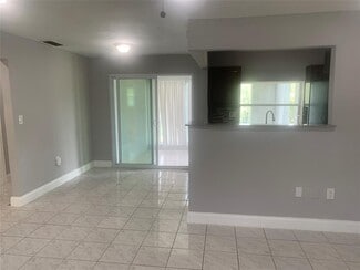 2761 NW 69th Ave, Sunrise, FL 33313