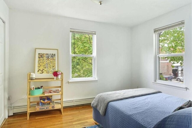 28 Foch St unit 2, Cambridge, MA 02140 - photo 5