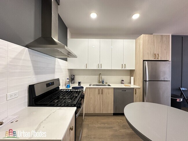 841 N Mozart St unit 1, Chicago, IL 60622 - photo 4