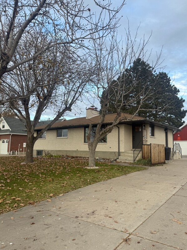 1108 N 1500 W, Clinton, UT 84015