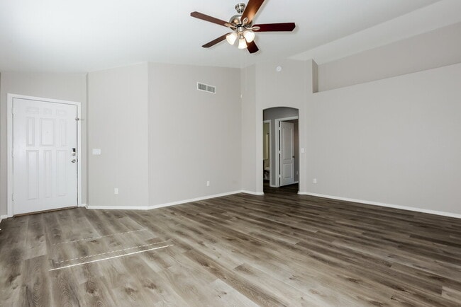 6746 E Melrose St, Mesa, AZ 85215 - photo 4