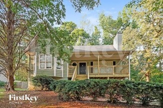 345 Maplelake Dr, Acworth, GA 30101
