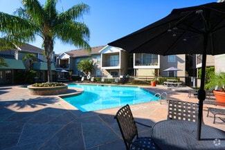 8990 Richmond Ave, Houston, TX 77063
