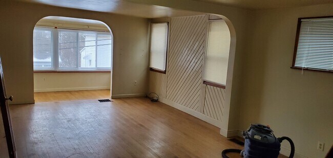 410 Morton Ave unit 410 Morton Ave, Butler, PA 16001 - photo 7