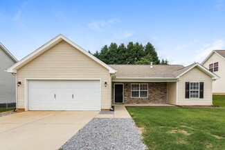 2622 Amber Crest Dr, Gastonia, NC 28052