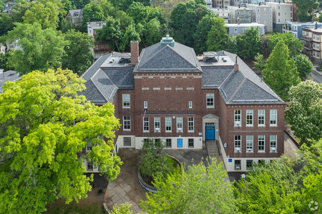 Everett Elementary School provides education for students from grades K-5 in Dorchester.
