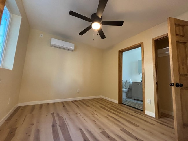 1628 W 24th St, Los Angeles, CA 90007 - photo 2