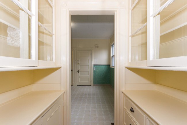 581 Cambridge St unit 1, Allston, MA 02134 - photo 5