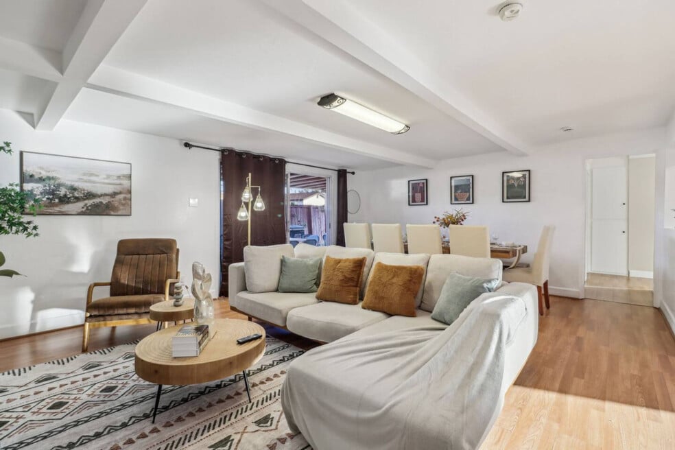 609 Carlsbad St unit ID1283128P, Spring Valley, CA 91977 - photo 1