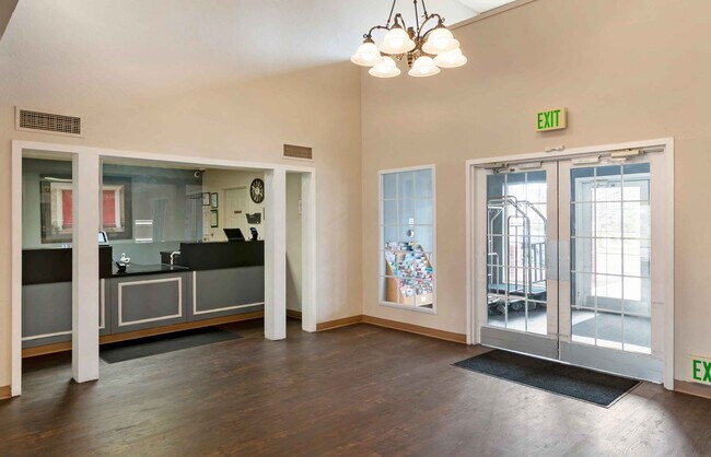 9701 N Shannon Ave, Kansas City, MO 64153 - photo 6