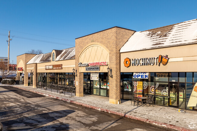 Arbor Oaks is served by many local shops and restaurants.