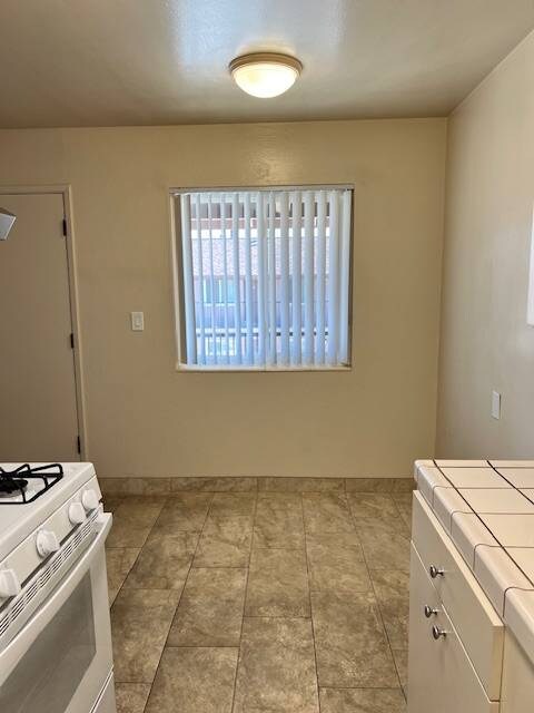 249 Pamela Ave unit 6, San Jose, CA 95116 - photo 5
