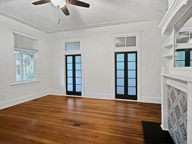 2115 Lincoln St, Savannah, GA 31401 - photo 3