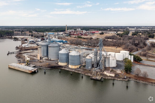 It’s hard to escape the industrial nature of Seaford and the hands-on lifestyle embraced by those who live here.