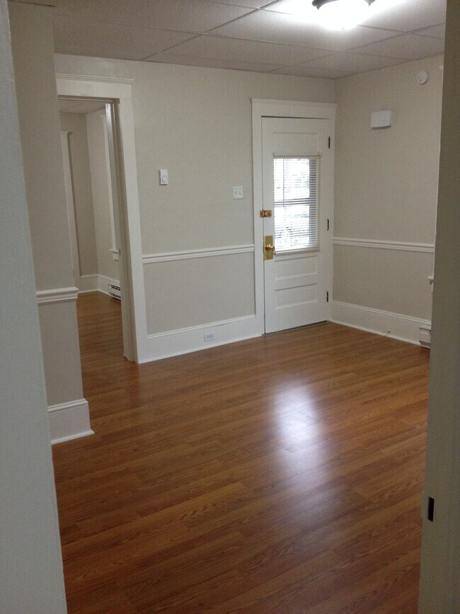 144 E 5th St unit Floor 1, Bloomsburg, PA 17815 - photo 3